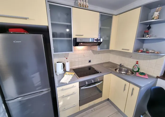 In Fuer 4 Personen Mit Terrasse By Interhome Apartmán Crikvenica
