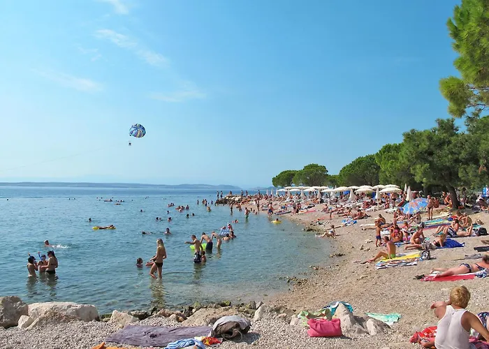 In Fuer 4 Personen Mit Terrasse By Interhome Apartmán Crikvenica
