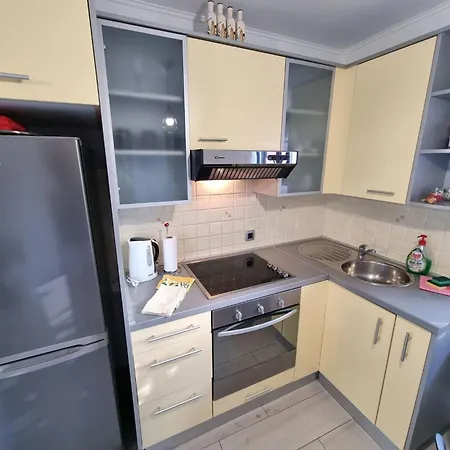 In Crikvenica Fuer 4 Personen Mit Terrasse By Interhome Lejlighed Crikvenica