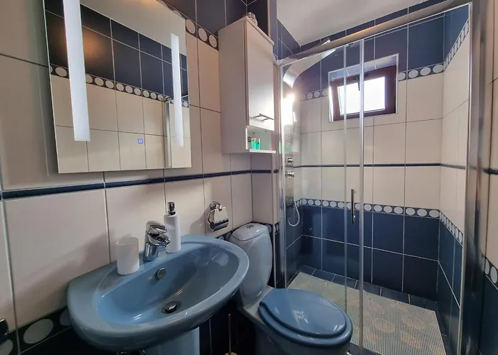 Lejlighed In Crikvenica Fuer 4 Personen Mit Terrasse By Interhome